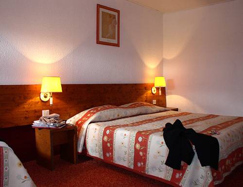 Imagen de la habitación del Hotel Alpha, Annecy. Foto 11