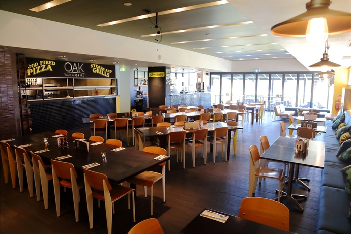 Imagen del bar/restaurante del Hotel Alpha Eastern Creek. Foto 5