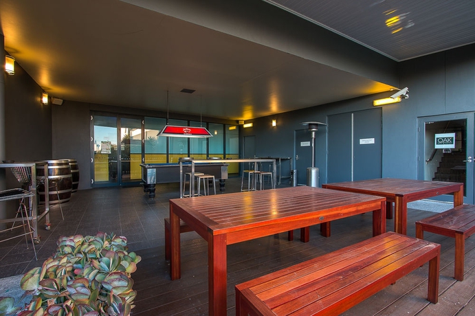 Imagen del bar/restaurante del Hotel Alpha Eastern Creek. Foto 9
