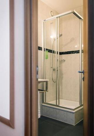 Imagen de la habitación del Hotel Alpha, Friburgo. Foto 2