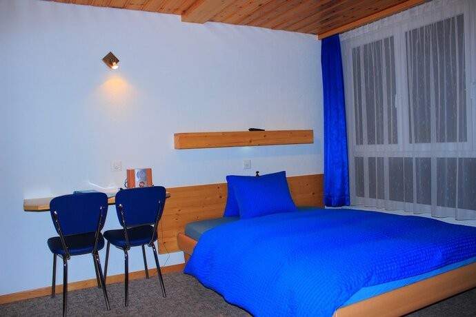 Imagen de la habitación del Hotel Alpha, Gr&auml;chen. Foto 17