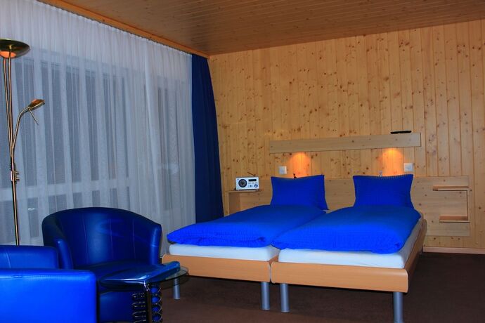 Imagen de la habitación del Hotel Alpha, Gr&auml;chen. Foto 19