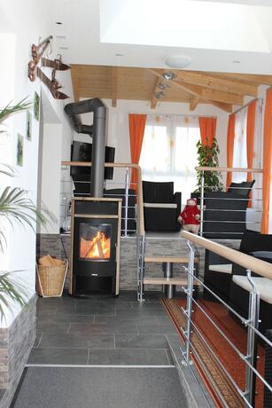 Imagen general del Hotel Alpha, Gr&auml;chen. Foto 9