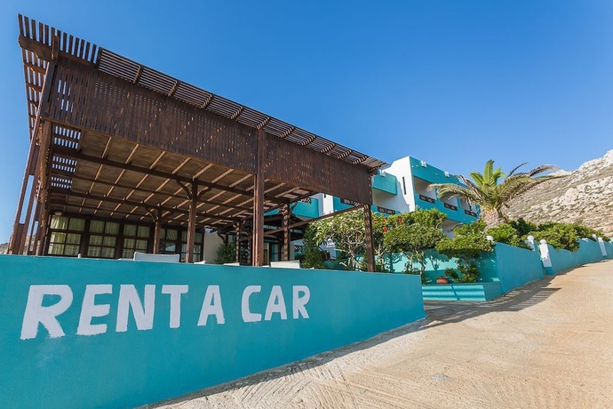 Imagen de los exteriores del Hotel Alpha Studios. Foto 16