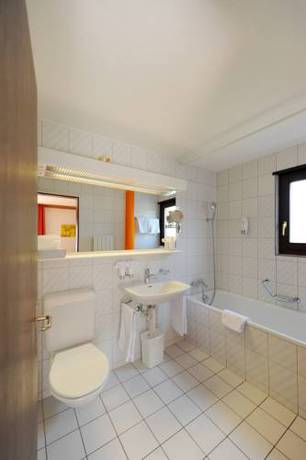 Imagen de la habitación del Hotel Alpha Thun. Foto 7