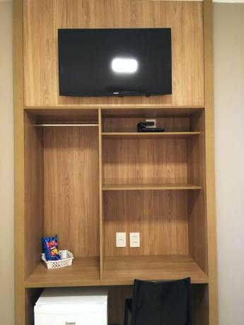 Imagen general del Hotel Alpha, Uberl&acirc;ndia. Foto 2