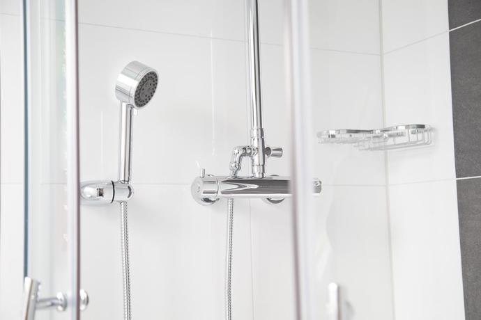 Imagen general del Hotel Alpha and Omega. Foto 4