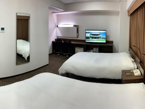 Imagen general del Hotel Alpha-One Takaoka Ekimae. Foto 4