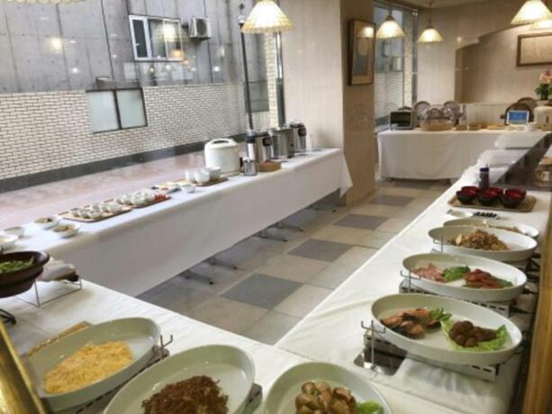 Imagen general del Hotel Alpha-One Takaoka. Foto 6