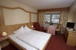 Imagen de la habitación del Hotel Alphof. Foto 3