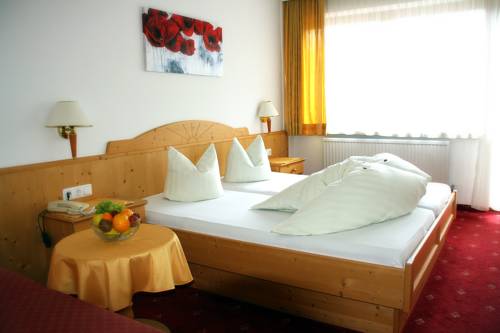 Imagen de la habitación del Hotel Alphof Superior. Foto 9