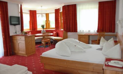 Imagen de la habitación del Hotel Alphof Superior. Foto 15