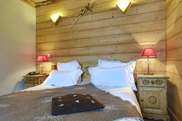 Imagen general del Hotel Alp'hotel. Foto 4