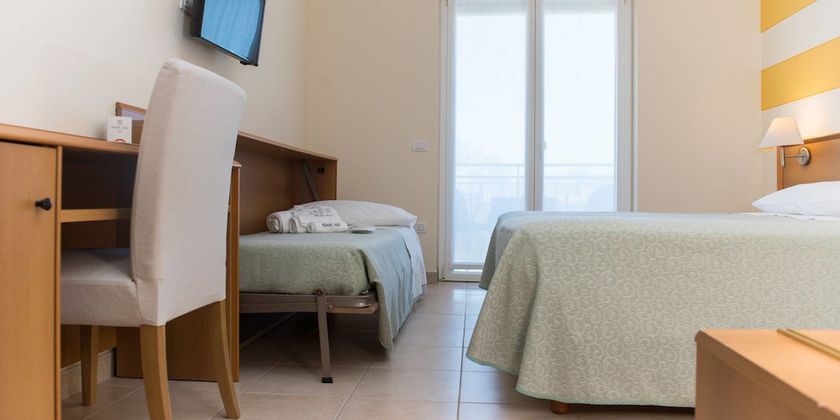 Imagen de la habitación del Hotel Alpi, Baveno. Foto 9