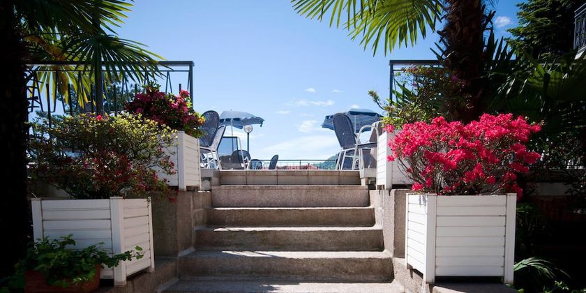Imagen de los exteriores del Hotel Alpi, Baveno. Foto 19