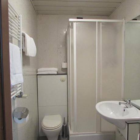 Imagen de la habitación del Hotel Alpi Del Mare. Foto 10