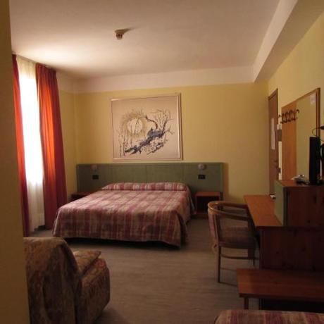 Imagen general del Hotel Alpi Del Mare. Foto 6