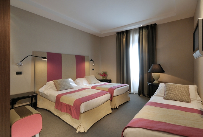 Imagen de la habitación del Hotel Alpi. Foto 3