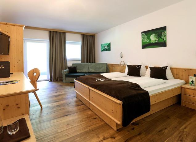 Imagen de la habitación del Hotel Alpin. Foto 4