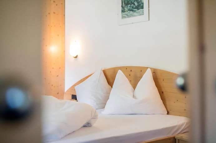 Imagen de la habitación del Hotel Alpin. Foto 12
