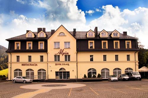 Imagen general del Hotel Alpin. Foto 2