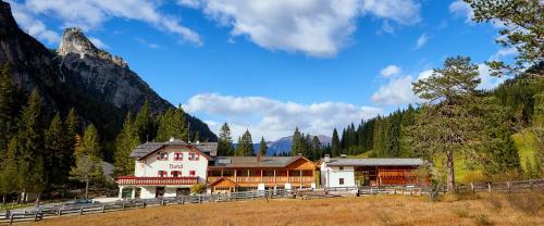 Imagen general del Hotel Alpin Natur Brückele. Foto 1