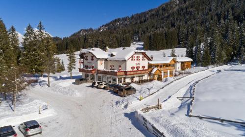 Imagen general del Hotel Alpin Natur Br&uuml;ckele. Foto 3