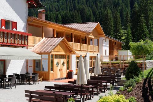 Imagen general del Hotel Alpin Natur Br&uuml;ckele. Foto 6