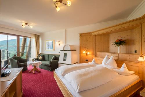 Imagen de la habitación del Hotel Alpin Panorama Hubertus. Foto 2