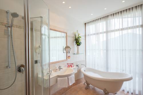 Imagen de la habitación del Hotel Alpin Panorama Hubertus. Foto 9