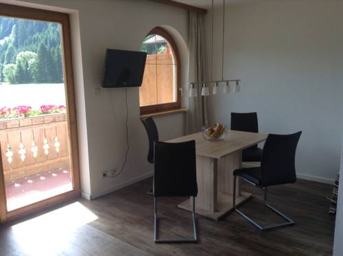 Imagen de la habitación del Hotel Alpin Resort Austria. Foto 14