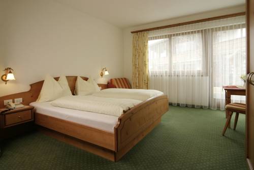 Imagen de la habitación del Hotel Alpin Sonnblick. Foto 4