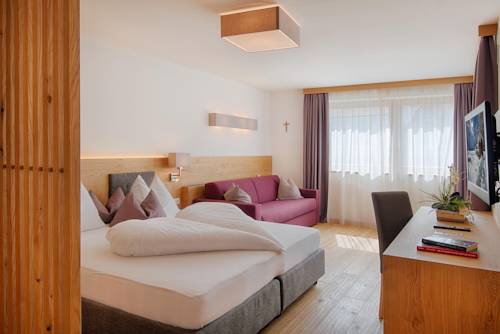 Imagen de la habitación del Hotel Alpin Sonnblick. Foto 15