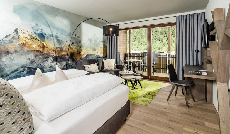 Imagen de la habitación del Hotel Alpin and Spa Resort Schwarzenstein. Foto 3