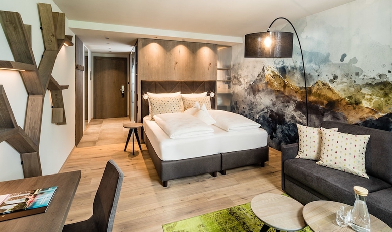 Imagen de la habitación del Hotel Alpin and Spa Resort Schwarzenstein. Foto 4