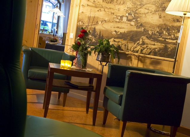 Imagen de los interiores del Hotel Alpin and Vital La Perla. Foto 19