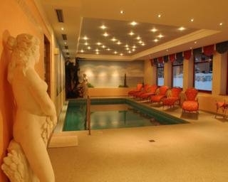 Imagen de la piscina del Hotel Alpin-Resort Reiterhof. Foto 5