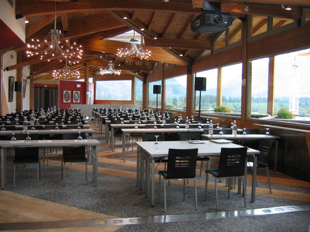 Imagen de los interiores del Hotel Alpina Eclectic. Foto 5