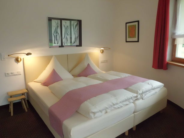 Imagen de la habitación del Hotel Alpina, Gr&auml;n. Foto 10