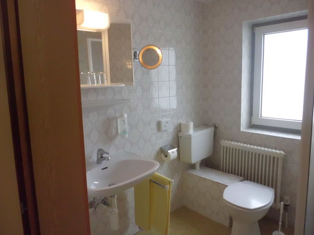 Imagen general del Hotel Alpina, Gr&auml;n. Foto 2