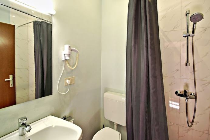 Imagen de la habitación del Hotel Alpina, Gudauri. Foto 7