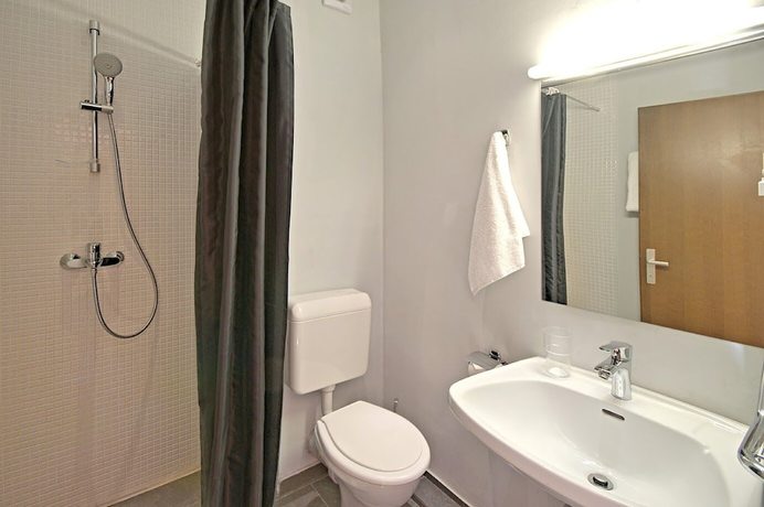 Imagen de la habitación del Hotel Alpina, Gudauri. Foto 8