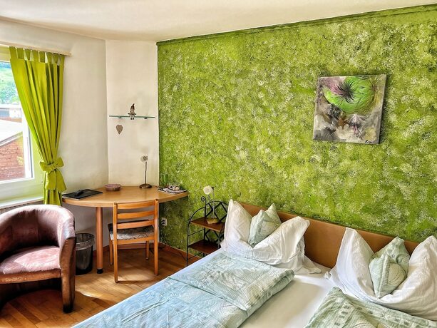 Imagen de la habitación del Hotel Alpina, LEUKERBAD . Foto 12