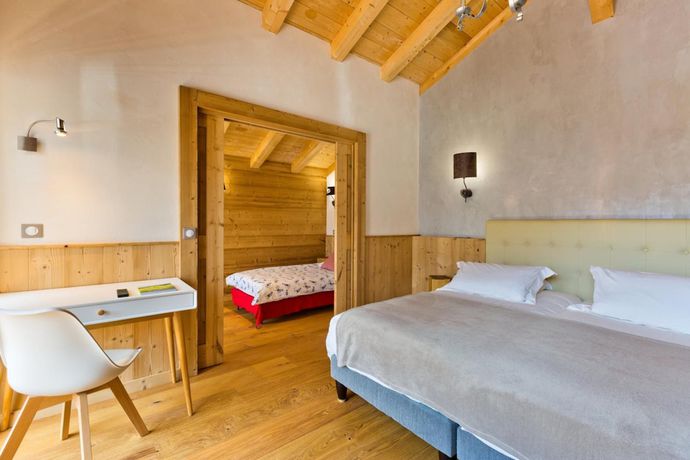 Imagen de la habitación del Hotel Alpina, La Croix. Foto 5