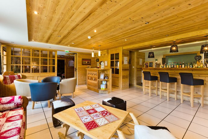 Imagen de los interiores del Hotel Alpina, La Croix. Foto 16