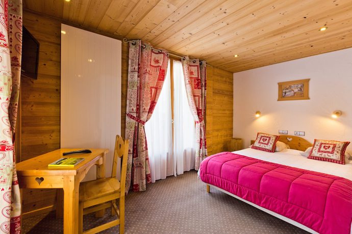 Imagen de la habitación del Hotel Alpina, La Croix. Foto 7