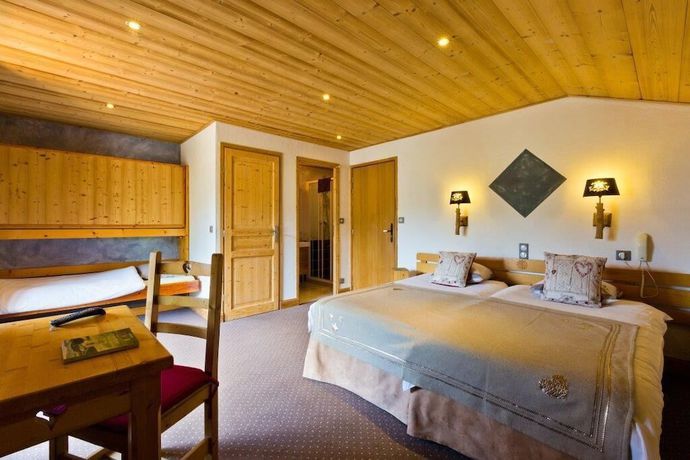 Imagen de la habitación del Hotel Alpina, La Croix. Foto 12