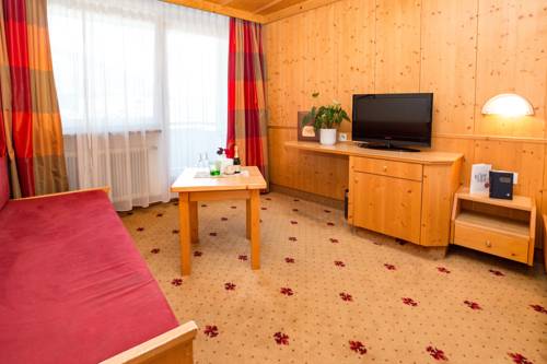 Imagen de la habitación del Hotel Alpina Nature-wellness. Foto 4