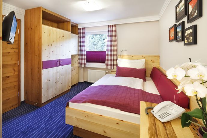 Imagen de la habitación del Hotel Alpina, Obertauern. Foto 11