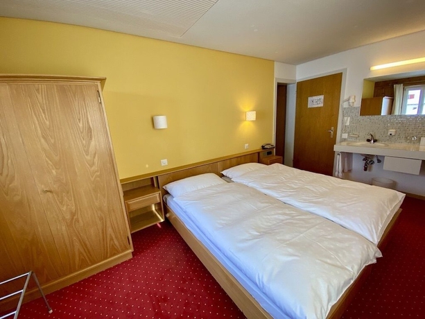 Imagen de la habitación del Hotel Alpina Parpan. Foto 9